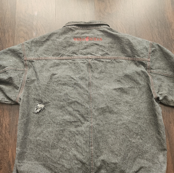 Vintage Rocawear Y2K Jean Jacket Denim size  HIP HOP RAP Urban - Picture 12 of 14